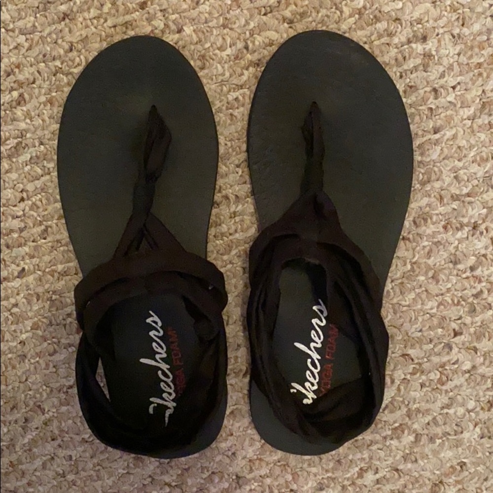 Sketchers mega foam sandals
